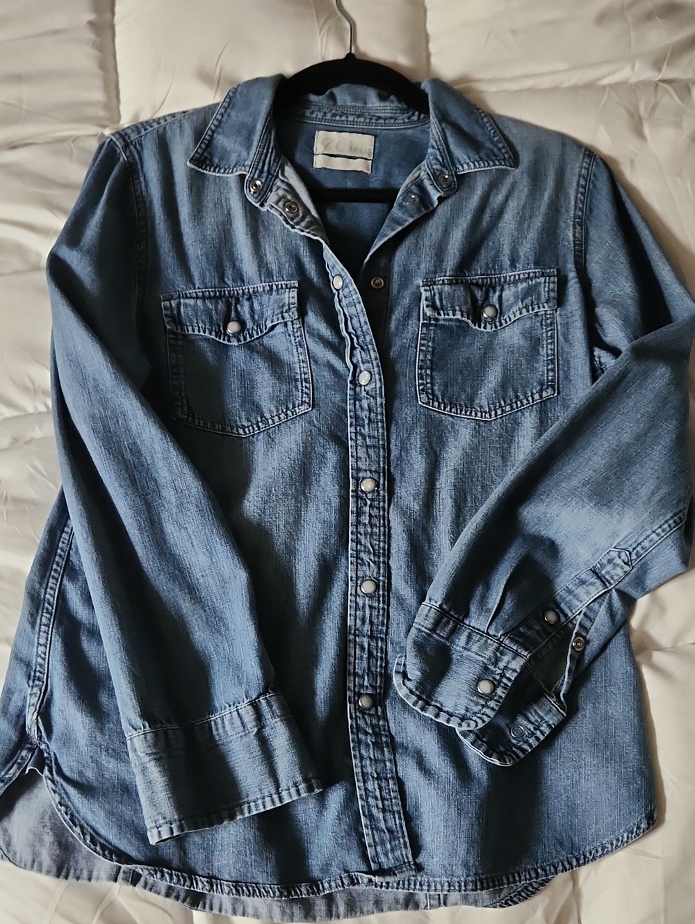 J Crew Women's Light Blue Denim Button-Up Shirt